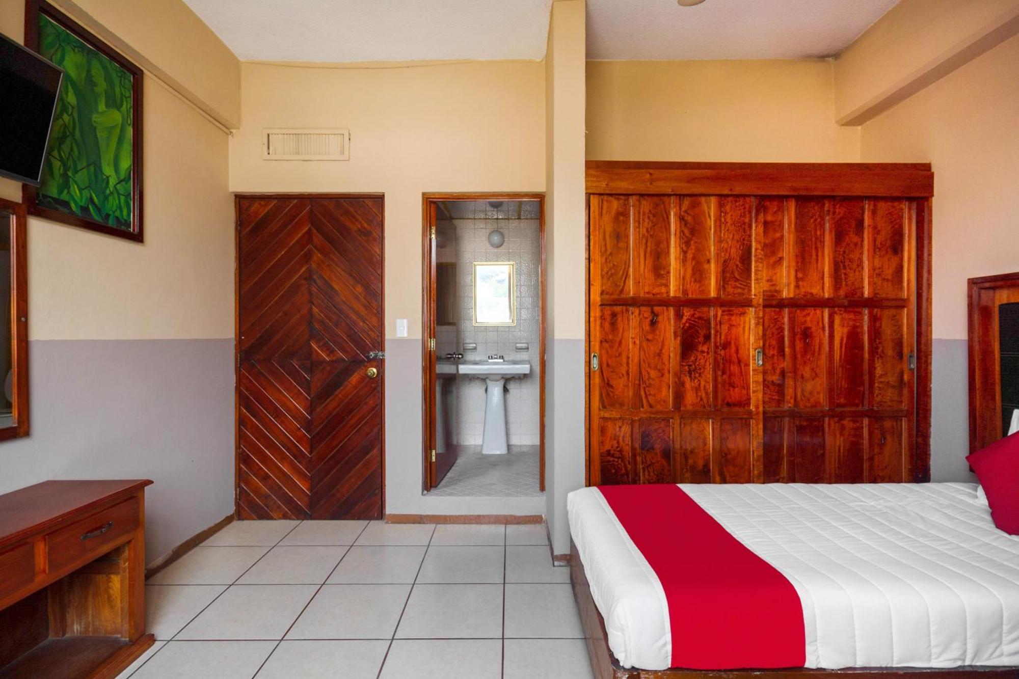 Oyo Hotel Totonacapan, Papantla Екстериор снимка