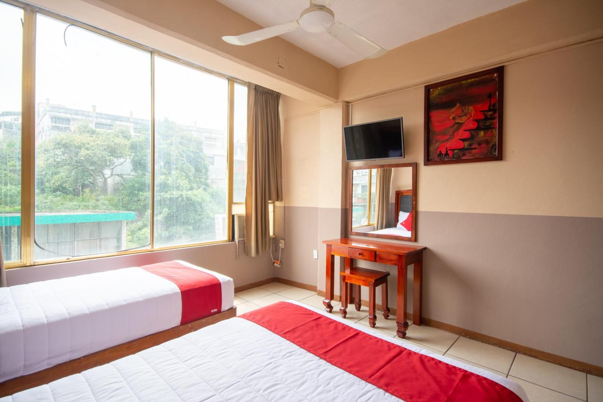Oyo Hotel Totonacapan, Papantla Екстериор снимка