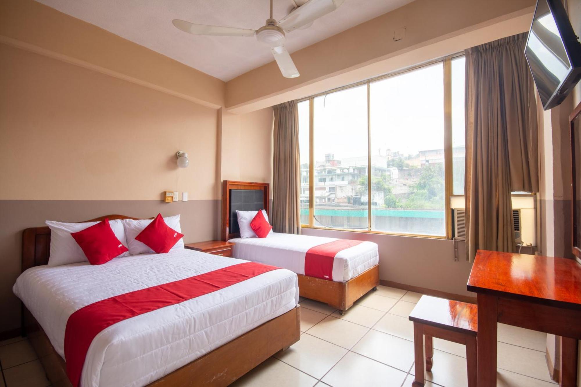 Oyo Hotel Totonacapan, Papantla Екстериор снимка